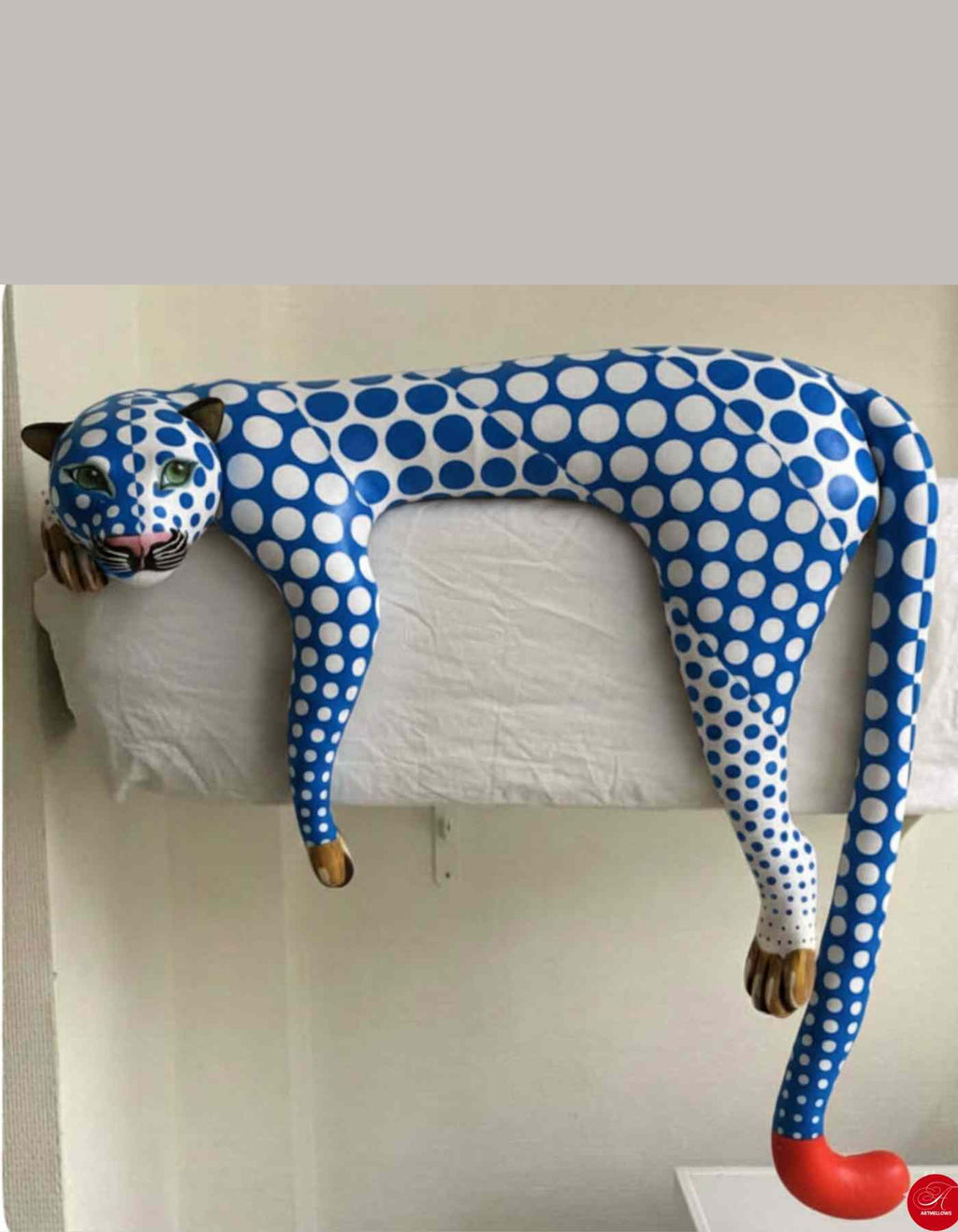 Custom Sculptures for Luxury StoreFront