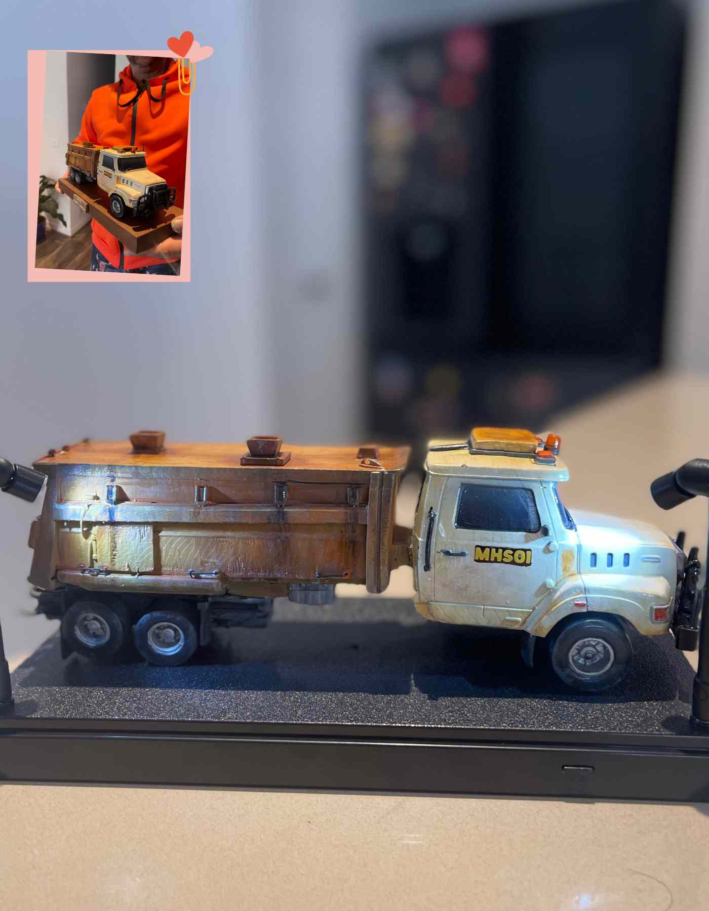 Custom MINI Vehicle Sculptures: A Unique Gift or Statement Decor
