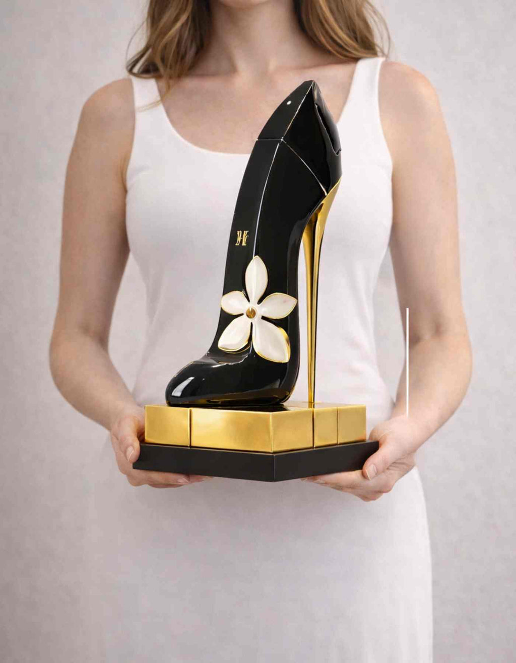 Custom Product Replicas- Luxury Display worthy product sculpture