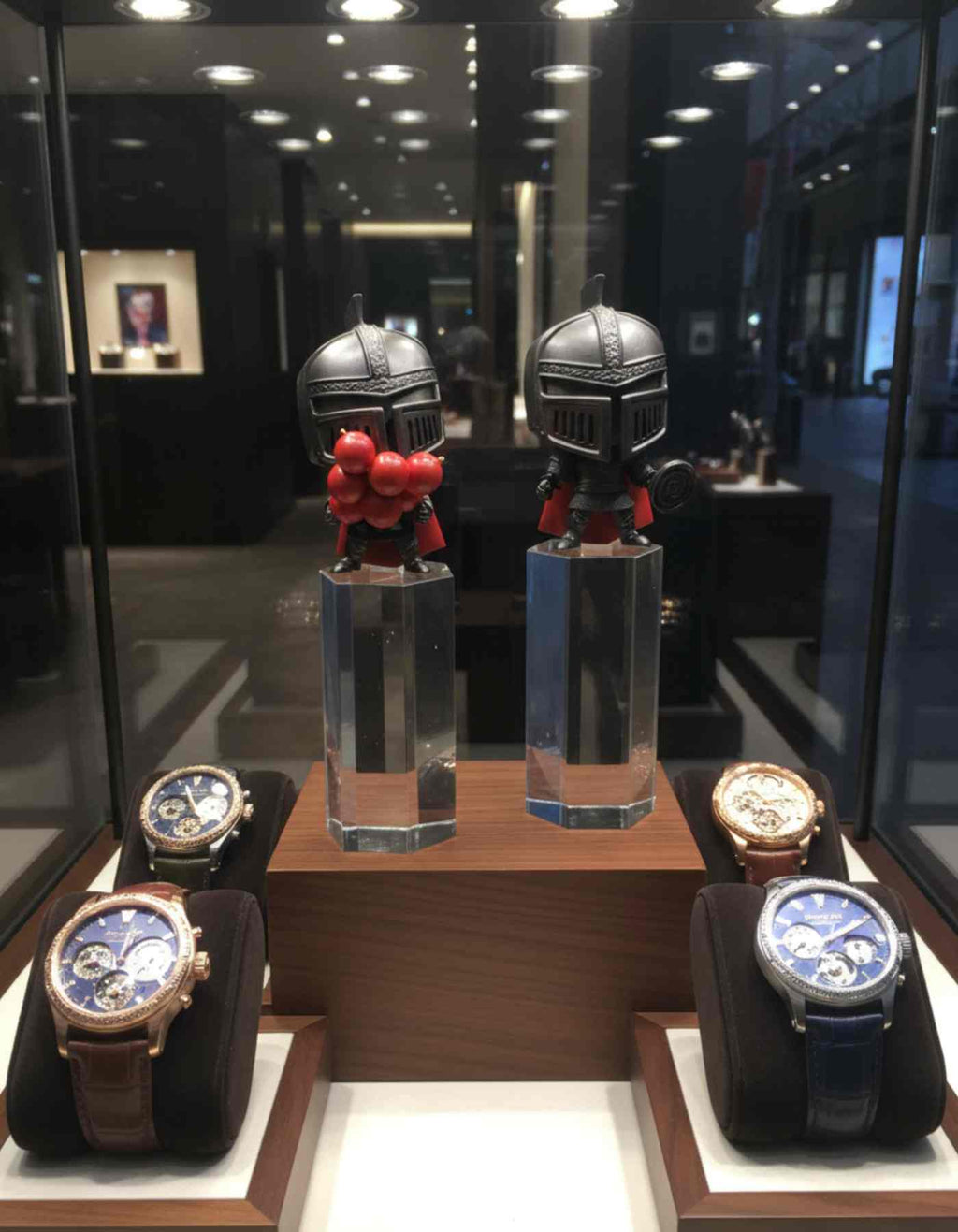 Custom Sculptures for Luxury StoreFront