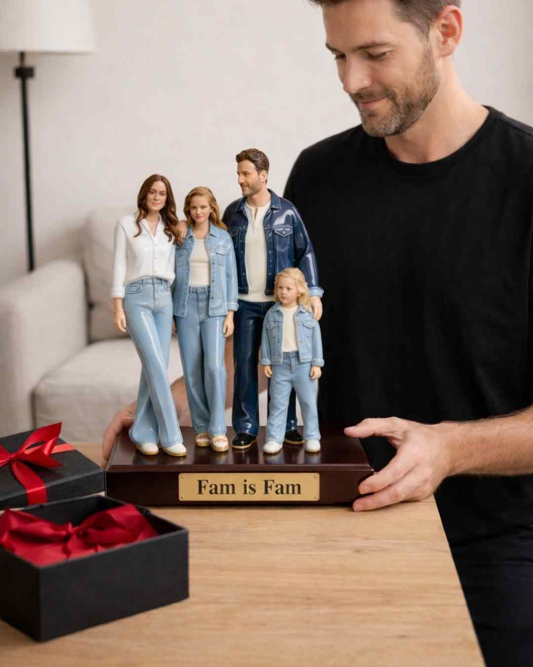 Luxury family sculptures that preserve your legacy in form