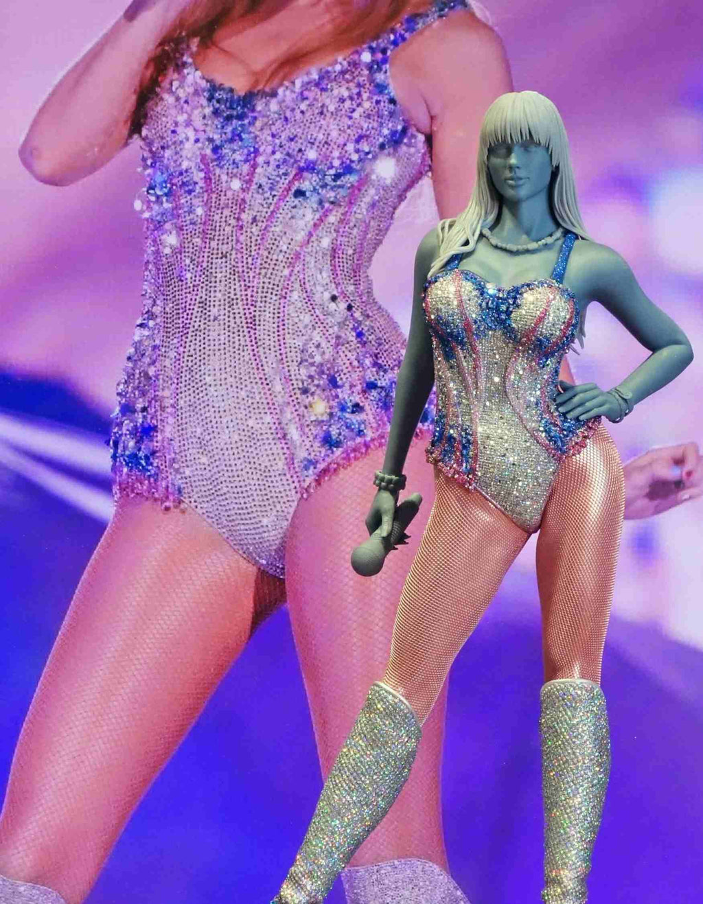 Custom Taylor Swift Custom made Figurine/ 3D Sculpted & 3D printed  & Personalized