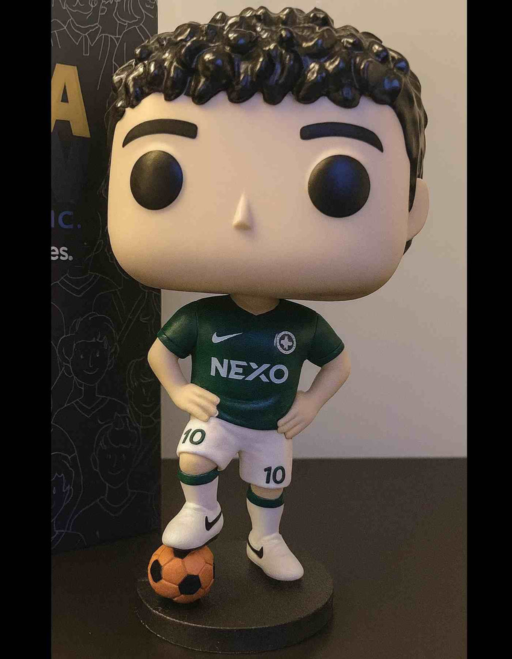 Funko pop alternatives : Custom made similar to Funko Pops for you