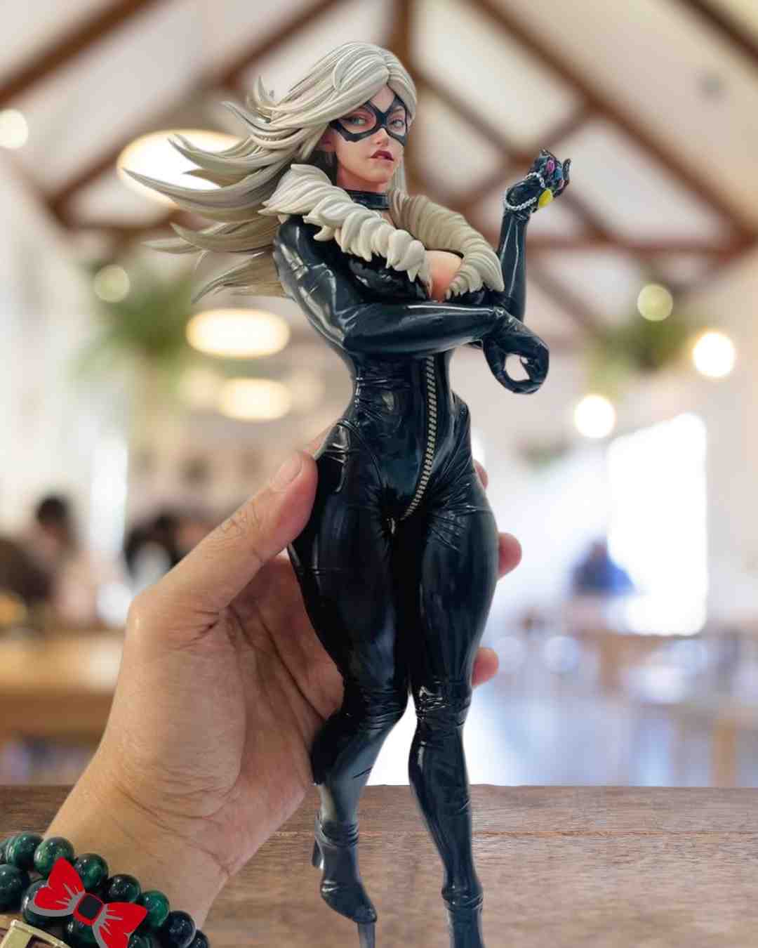 Lady figurines collectables