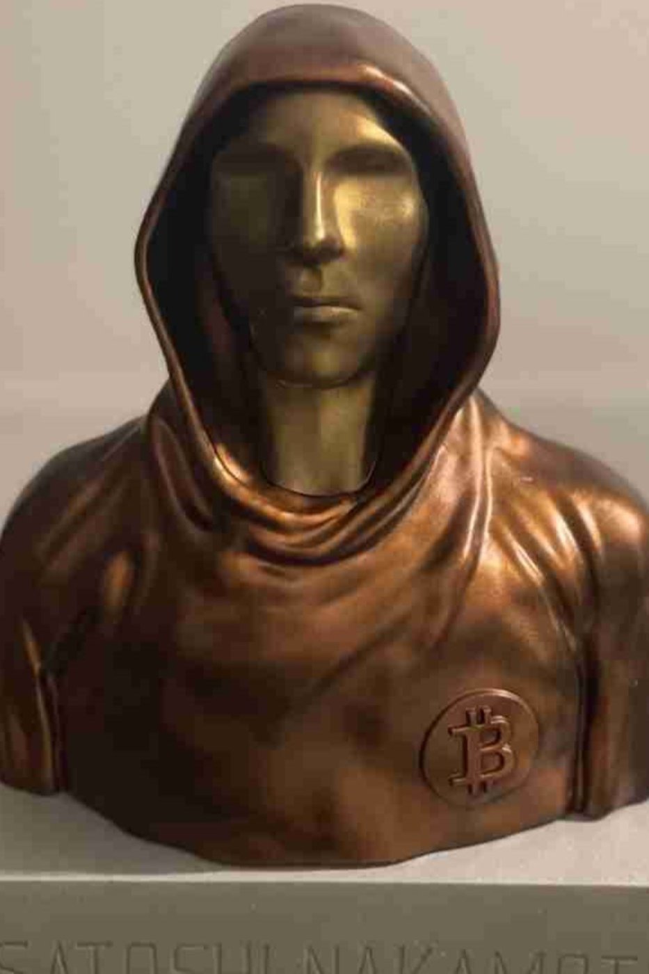 Custom Satoshi Nakamoto Statue - Unofficial Crypto Icon Replica Decor