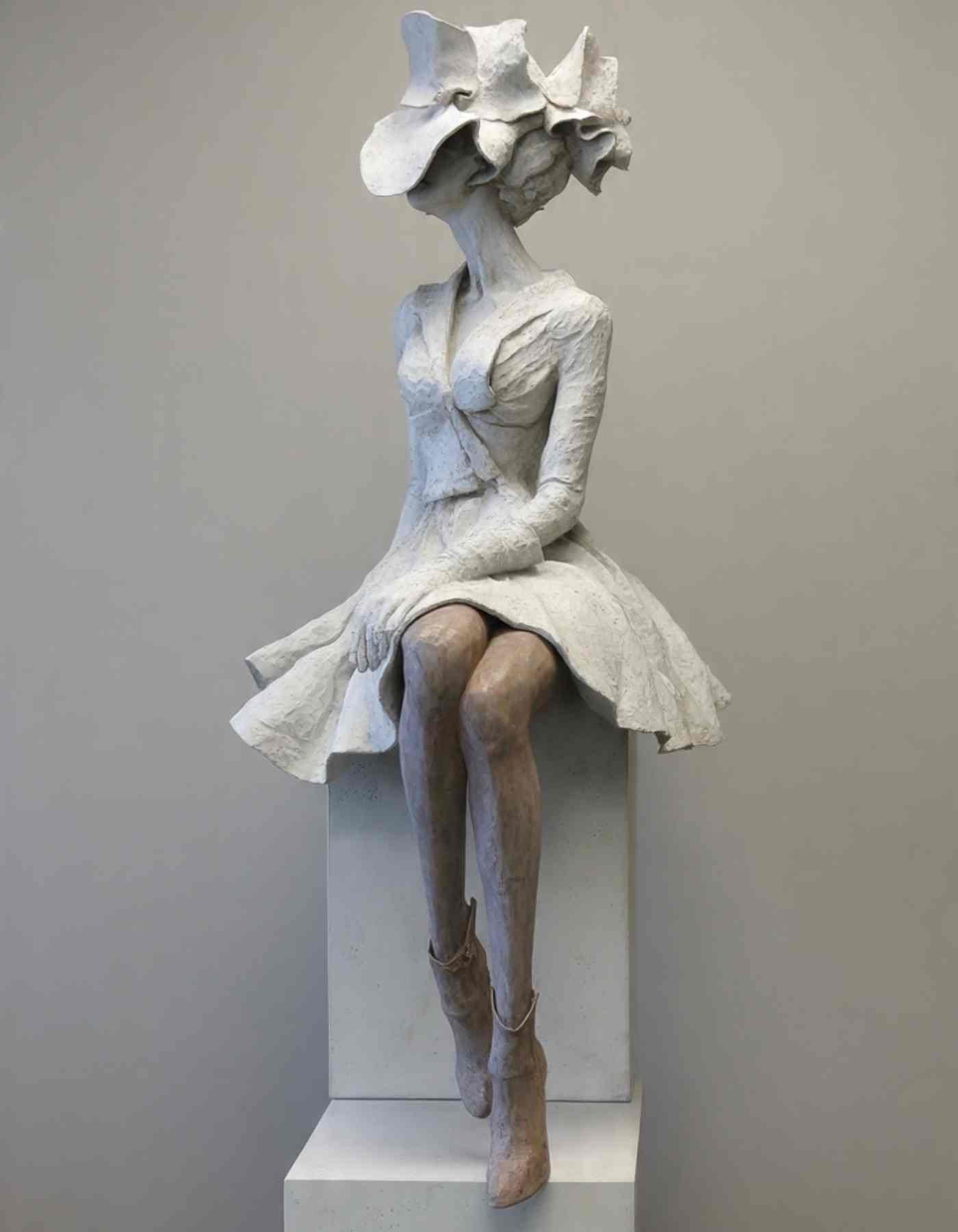 Femme Pure collection | Modern decorative Sculpture