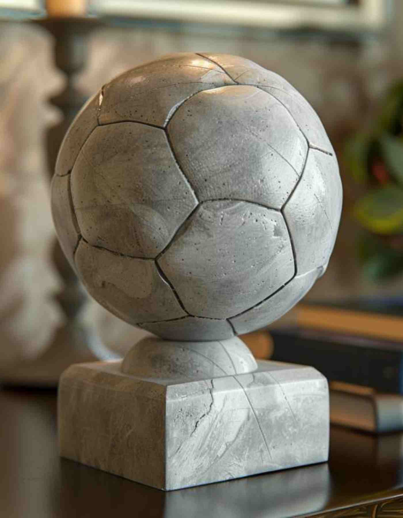 Custom Soccer Sculptures: Unique 3D Sculpted Accessories as decor for Passionate Fans